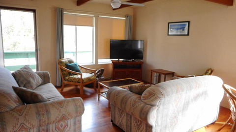 Villa Davoll At Hat Head (Pet Friendly) - Gold Coast 4U 0