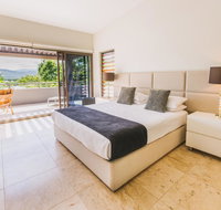 Villa Mercedes - Luxury Holiday Villa - Accommodation Gold Coast