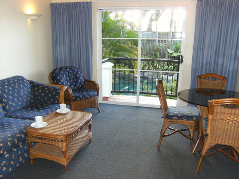 Villa Vaucluse Apartments - Accommodation Gold Coast 1