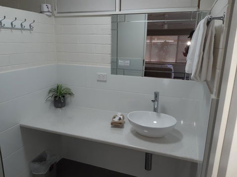 Vineland Motel Mildura - Gold Coast 4U 1