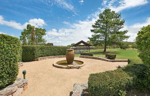 Vineyard Cottages - Accommodation Gold Coast 1