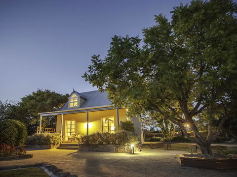 Vineyard Cottages - Accommodation Gold Coast 0