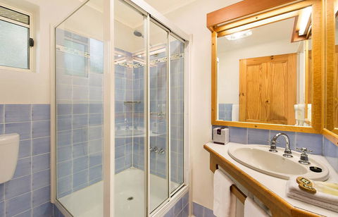 Vineyard Cottages - Accommodation Gold Coast 2