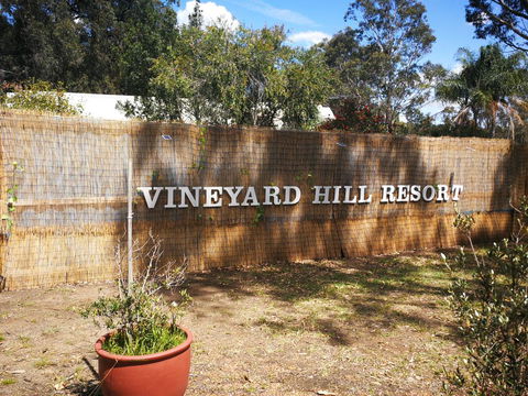 Vineyard Hill Resort - Accommodation Gold Coast 0