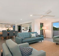 VistaLennox - WiFi and A/C - Gold Coast 4U