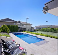 Vue de la Mer Luxury Family Retreat with tennis court pool spa water views - Gold Coast 4U