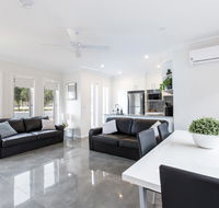 Wagga Apartments 1 - Accommodation Gold Coast