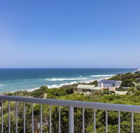 Wake up to ocean views in stylish comfort - Accommodation Gold Coast