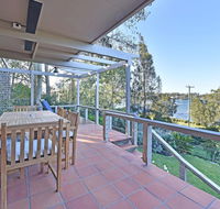 Wangi Waterfront Delight Estate - Waterfront Reserve Home - Gold Coast 4U
