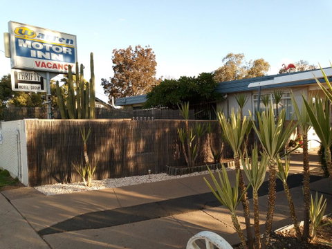 Warren Motor Inn - Accommodation Gold Coast 0