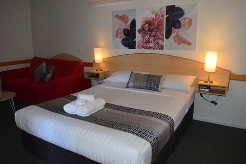 Warwick Vines Motel - Accommodation Gold Coast 0