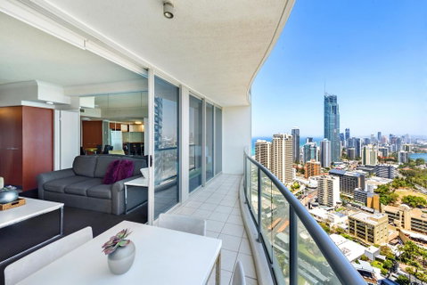 Water Views In The Sky - Accommodation Gold Coast 3