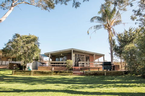 Water's Edge Bundalong - Accommodation Gold Coast 1