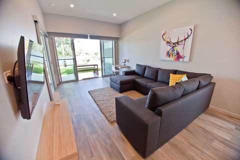 Waterfront Apartments - Accommodation Gold Coast 0