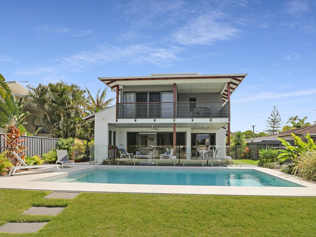Buddina QLD Accommodation Gold Coast