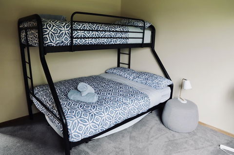 Red Ceder Cottage - Great Ocean Road - Port Campbell - Accommodation Gold Coast 6