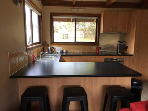 Red Ceder Cottage - Great Ocean Road - Port Campbell - Accommodation Gold Coast 13