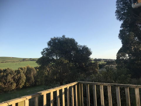 Hillâ€™s Creek Holiday Home - Gold Coast 4U 12