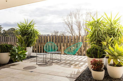 Complete Host 50 Claremont St Apartments - Gold Coast 4U 29