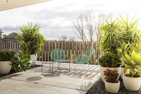 Complete Host 50 Claremont St Apartments - Gold Coast 4U 3