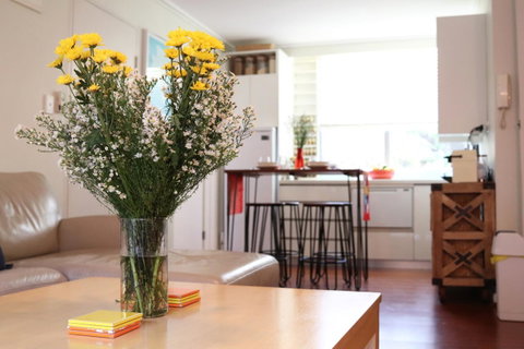 Colour Pop Fitzroy - 3 Bedroom Pet Friendly - Accommodation Gold Coast 22