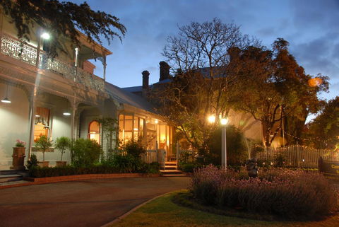 The Riversleigh - Accommodation Gold Coast 11