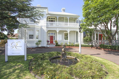 The Riversleigh - Accommodation Gold Coast 9