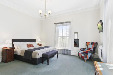 The Riversleigh - Accommodation Gold Coast 0