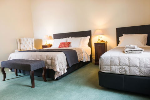 The Riversleigh - Accommodation Gold Coast 18
