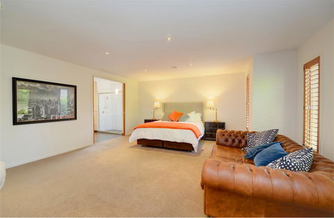 Newington Lakehouse - Gold Coast 4U 14