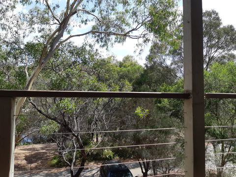 Elevated Holiday House Overlooks Tranquil Wetlands - Accommodation Gold Coast 10