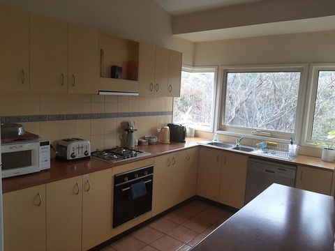 Elevated Holiday House Overlooks Tranquil Wetlands - Accommodation Gold Coast 2