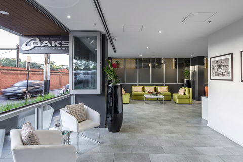 Oaks Melbourne South Yarra Suites - 1 Gold Coast 2