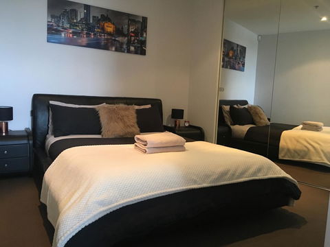 Society Accommodation - Accommodation Gold Coast 2