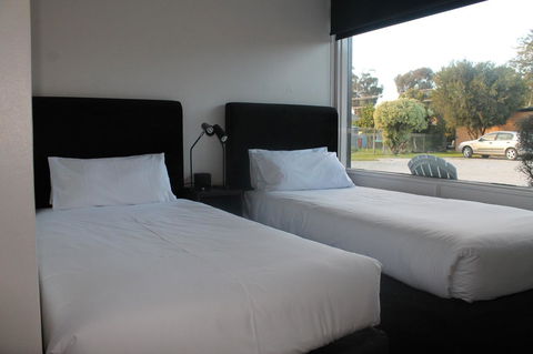 Rochester Motel - Gold Coast 4U 2