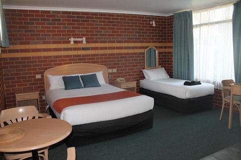 Rochester Motel - Gold Coast 4U 11