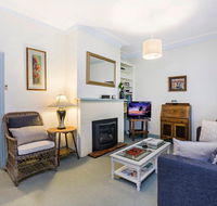 Edge17 Port Fairy Wharf - Gold Coast 4U