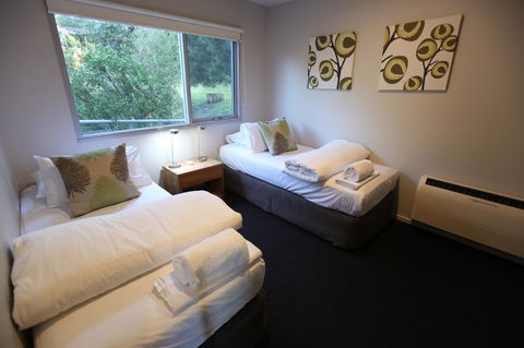 Lorne Luxury - Gold Coast 4U 6