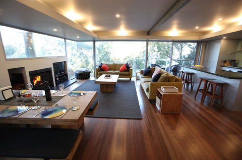 Lorne Luxury - Gold Coast 4U 7