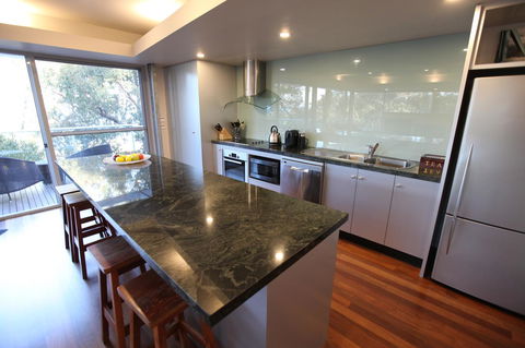 Lorne Luxury - Gold Coast 4U 11