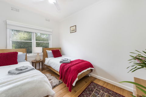 Hillside House - 1 Gold Coast 5