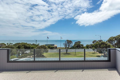 Blairgowrie Apartment 2 - On The Beach - Accommodation Gold Coast 11