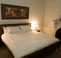Sabina on Little Myers - Accommodation Gold Coast