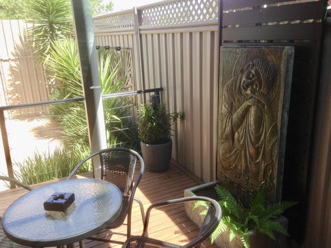 Black Lotus Townhouse - Gold Coast 4U 2