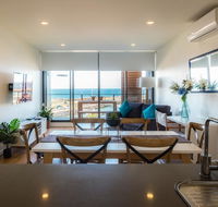 Waterfront Apt 234 Marinaquays - Gold Coast 4U