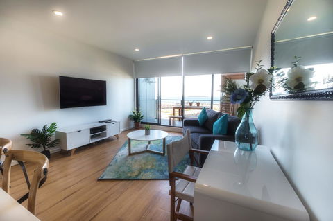 Waterfront Apt 234 Marinaquays - Accommodation Gold Coast 9