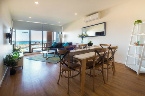 Waterfront Apt 234 Marinaquays - Accommodation Gold Coast 17