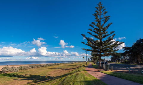 Waterfront Apt 234 Marinaquays - Accommodation Gold Coast 32