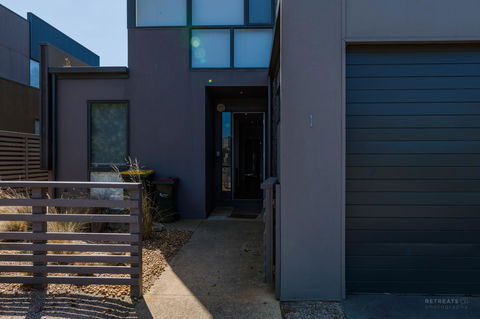 1 Sunset Place - Accommodation Gold Coast 4