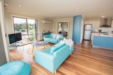 The Pitch - Gold Coast 4U 3